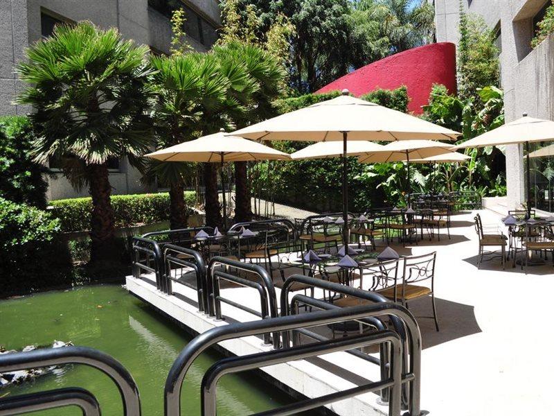 Royal Pedregal Hotel Ciudad de México Exterior foto The outdoor café