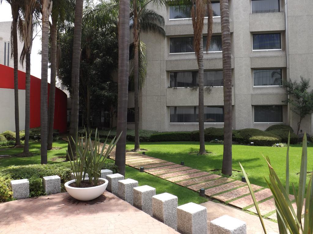 Royal Pedregal Hotel Ciudad de México Exterior foto View of the campus