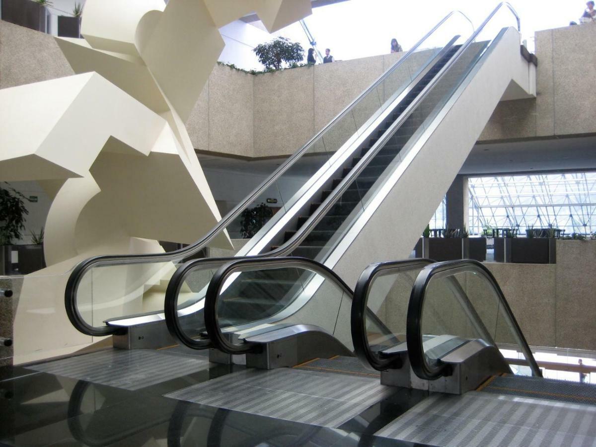 Royal Pedregal Hotel Ciudad de México Exterior foto Escalators at the National Gallery of Scotland